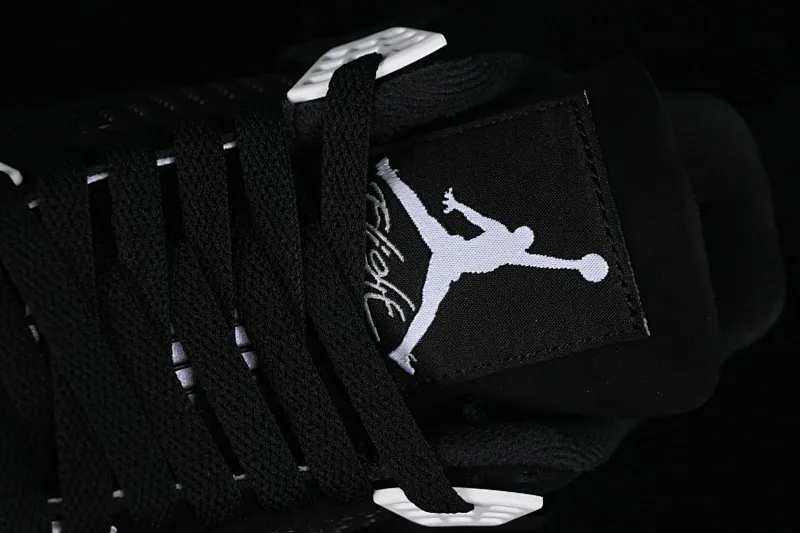 All categories Air Jordan Jordan series basketball shoes Air Jordan 4 OG version Air Jordan 4 Retro "White Thunder" AJ4 Joe 4 White Thunder FQ8138-001